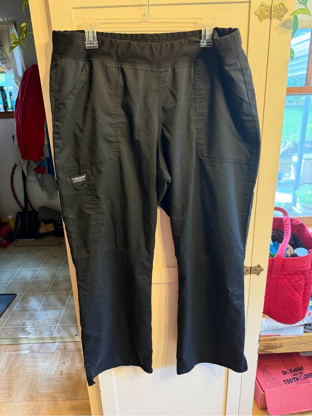 ✨5/$30✨ Cherokee Women's Black Utility Cargo Scrub Pants